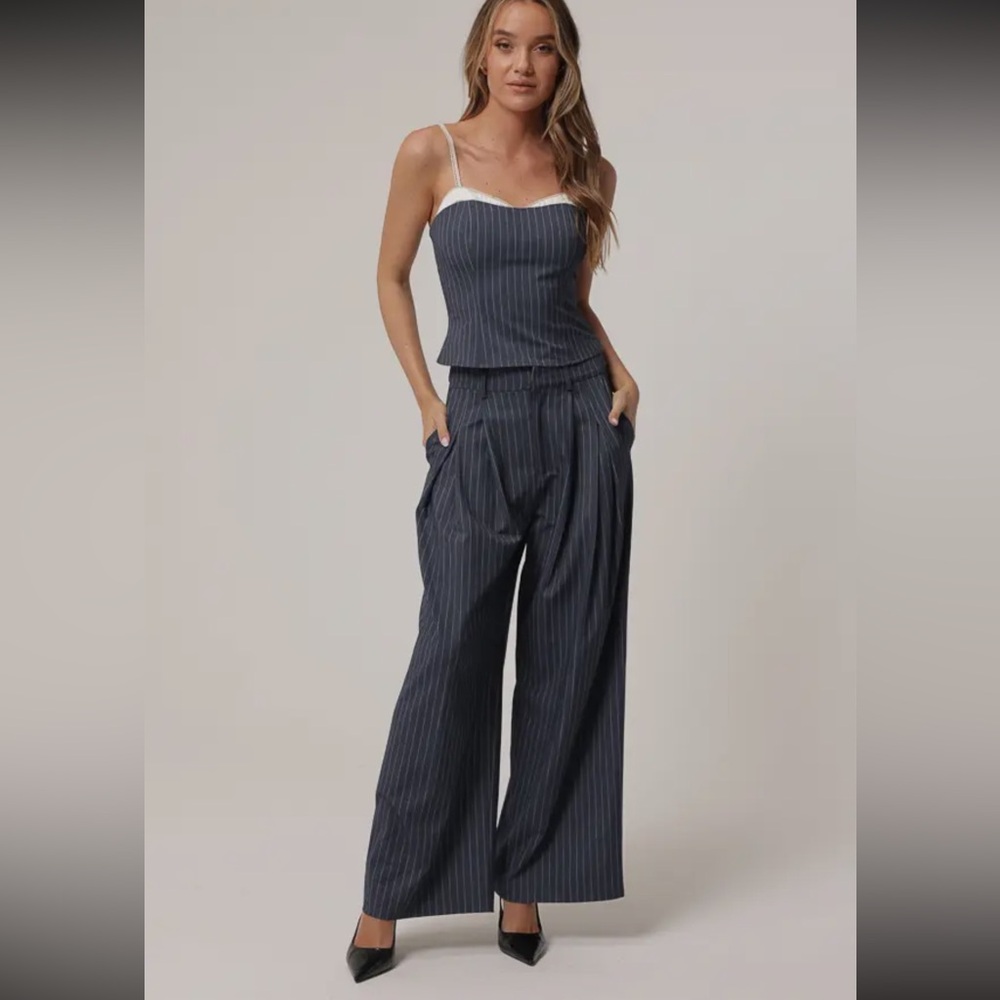 Line & Dot pants set